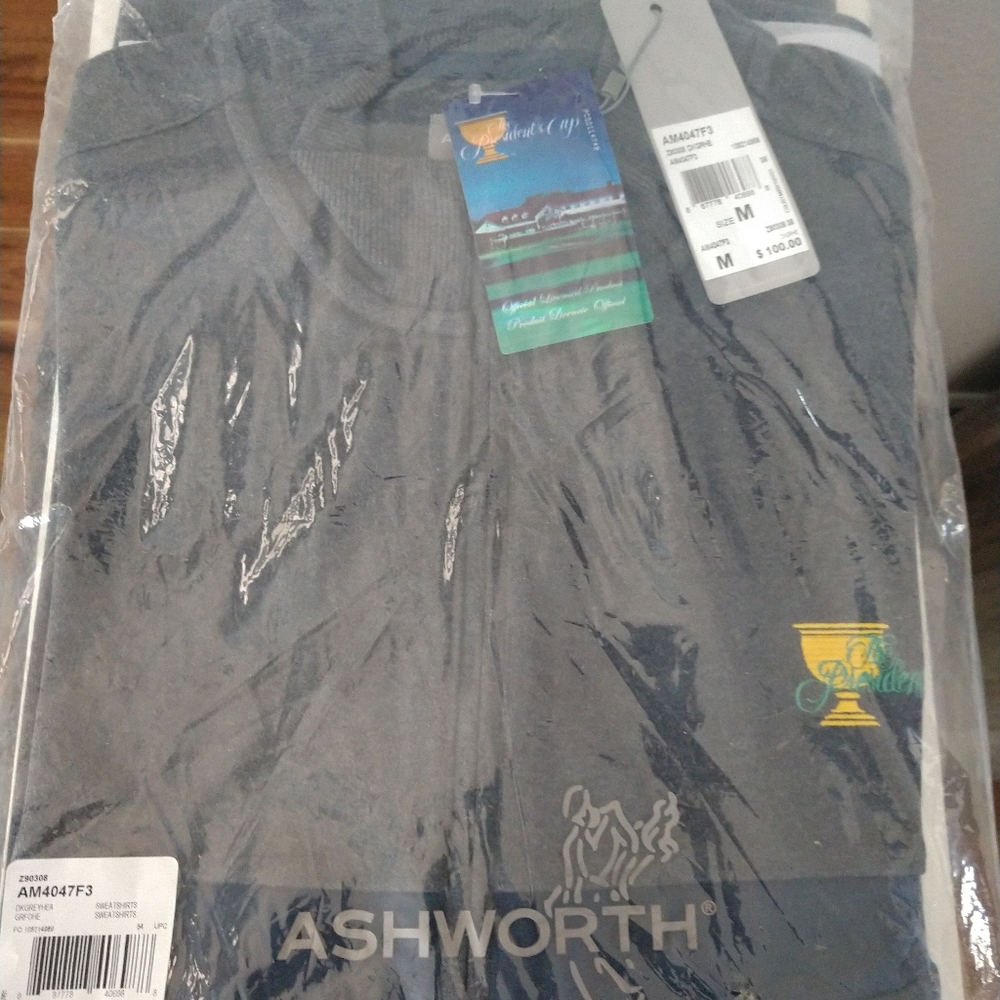 NWT Ashworth Presidents Cup Pullover. Medium